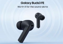 Galaxy Buds 3 FE são anunciados com recursos de IA e autonomia de até 30 horas