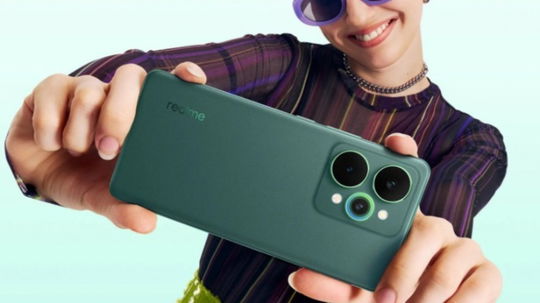 realme 15 e 15 Pro são lançados; confira as especificações dos aparelhos