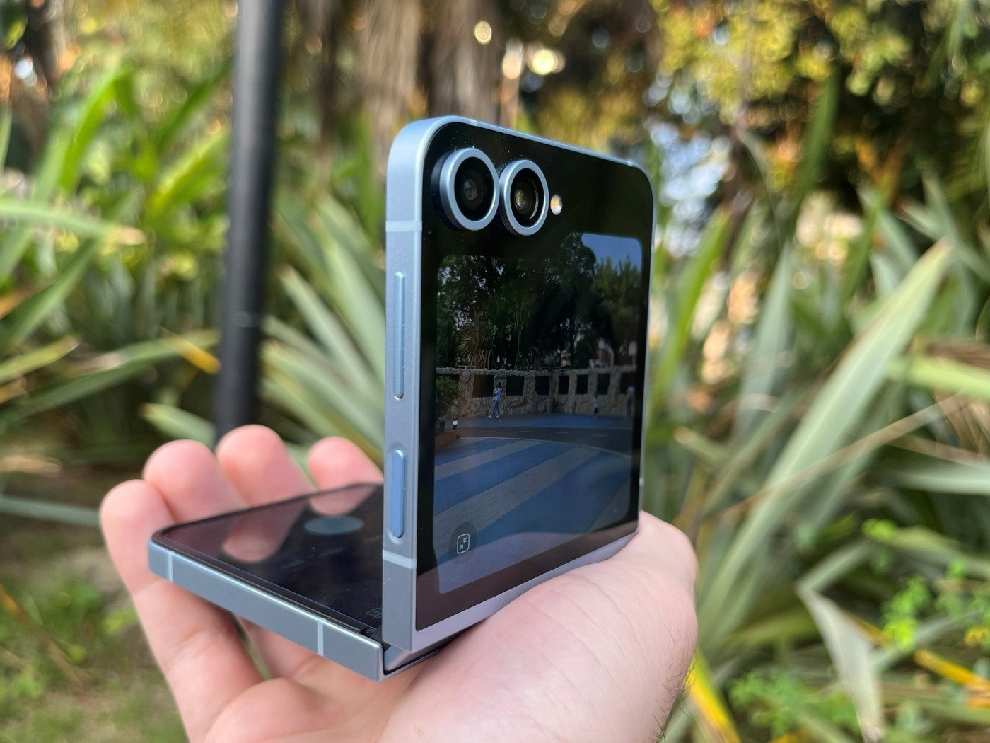 Review Galaxy Z Flip 6: Selfies com mais resolução, design premium